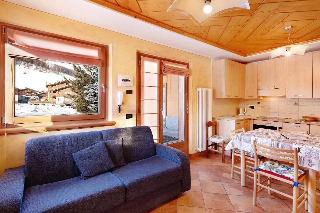 Red Casa Maurizio Apartment Livigno Italy